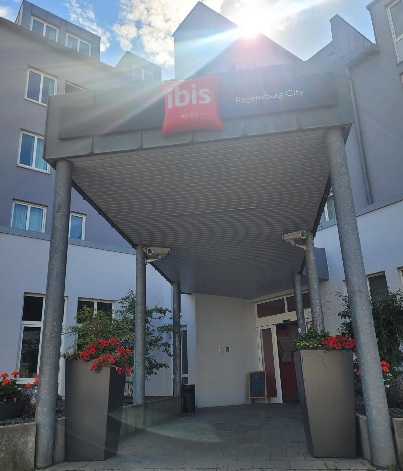 Ibis Hotel Regensburg City Eksteriør billede